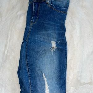 Ripped jeans!! Size 3